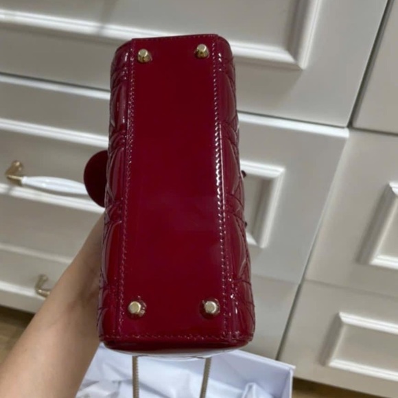 DIOR Mini Lady Dior Bag Cherry Red Patent Cannage Calfskin - Picture 5 of 11